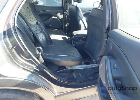 2022 Ford Mustang Mach-E Premium from USA, damaged, VIN 3FMTK3R71NMA38216